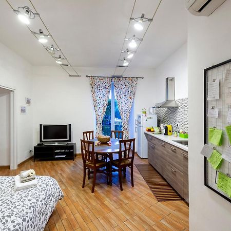 Home Toledo 355 Νάπολη Εξωτερικό φωτογραφία