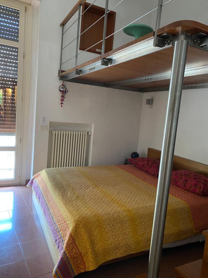 Home Toledo 355 Νάπολη Εξωτερικό φωτογραφία
