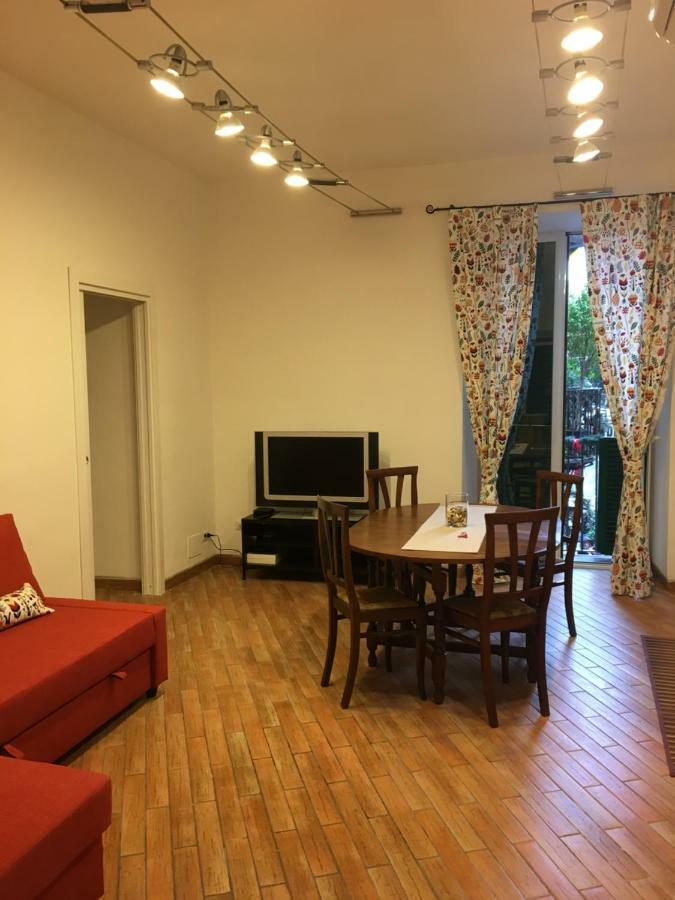 Home Toledo 355 Νάπολη Εξωτερικό φωτογραφία
