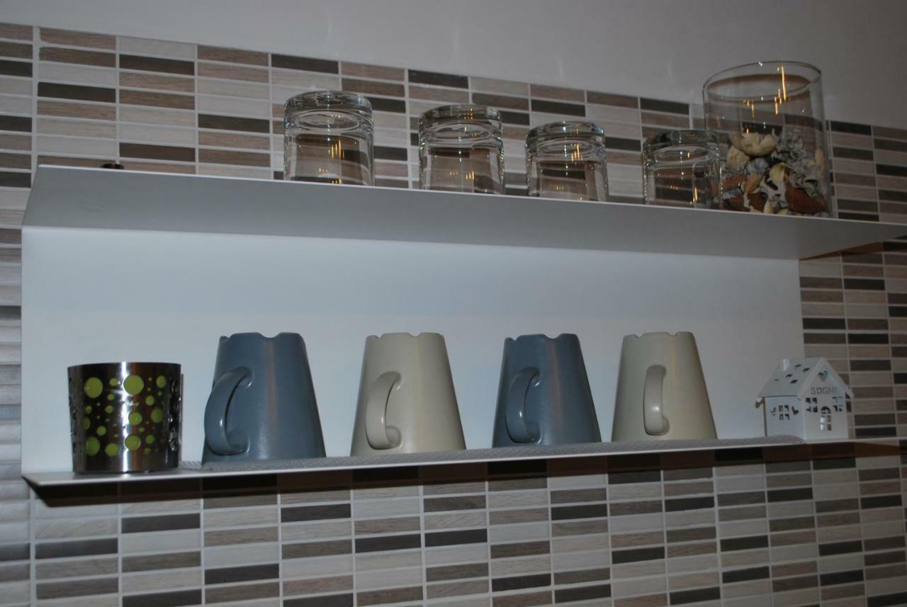 Home Toledo 355 Νάπολη Εξωτερικό φωτογραφία